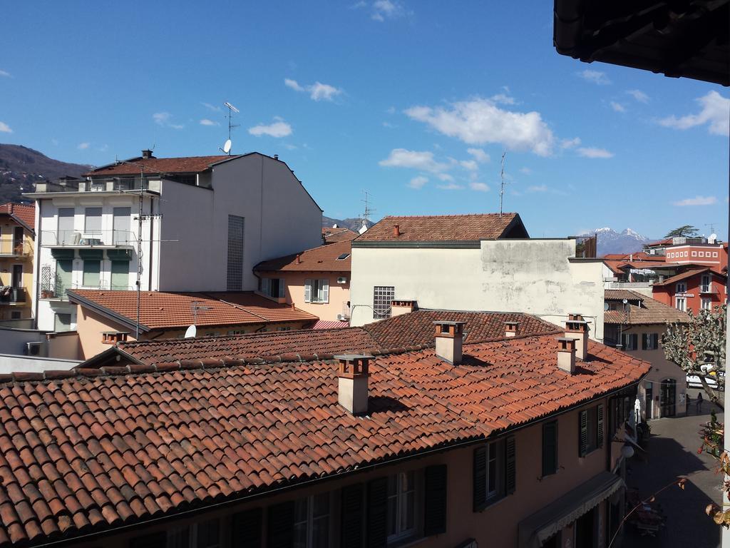 Appartamento Via De Vit Stresa Exterior foto