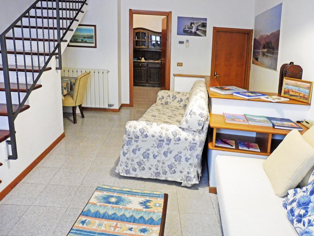 Appartamento Via De Vit Stresa Exterior foto