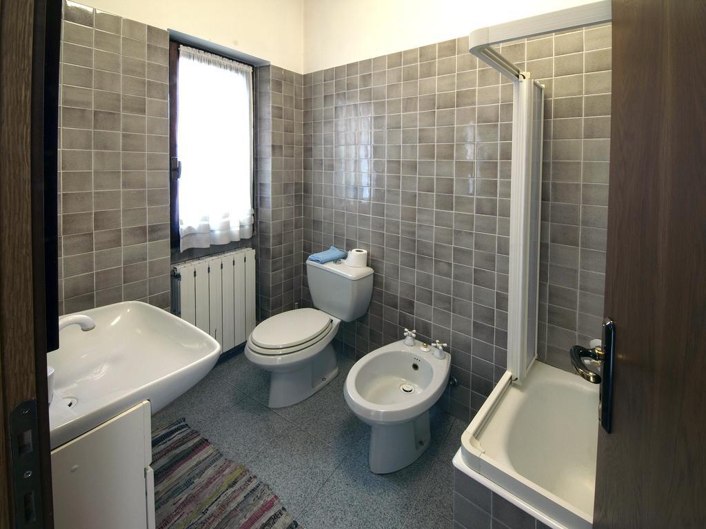 Appartamento Via De Vit Stresa Exterior foto